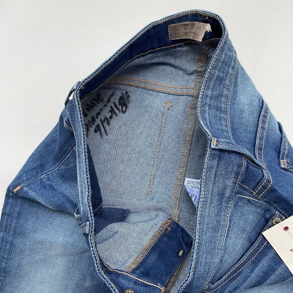 Guess Women’s Low Rise Boot Cut Jeans In Medium Blue Denim Size 27 - Picture 8 of 14